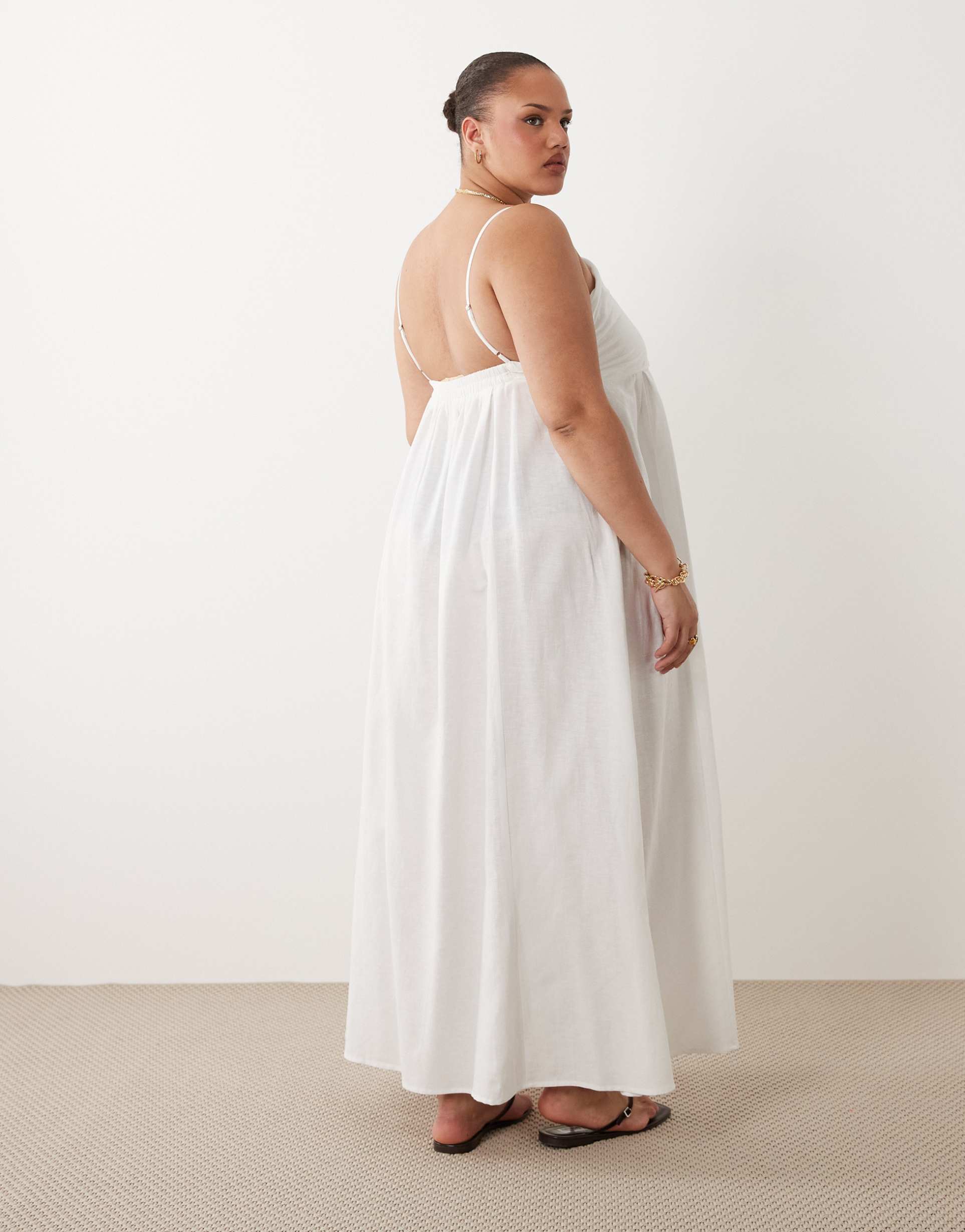 Esmee Curve maxi beach dress in white
