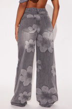 Born To Bloom Crossover Jeans - Grey
