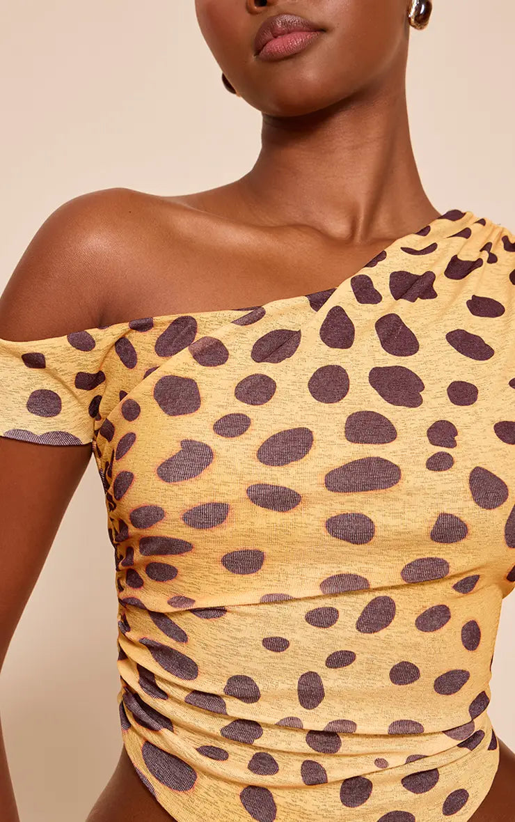 Yellow Leopard Print Onion Skin Sleeveless Asymmetric Hem Set